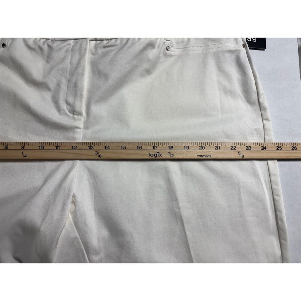 Briggs New York Slimming Solution Bermuda Shorts 18W 18 Plus Size White Golf NWT - Picture 10 of 11